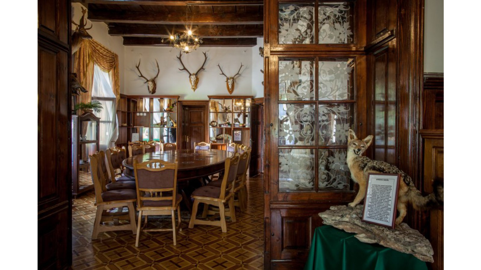 Kőkapu Vadászkastély és Hotel