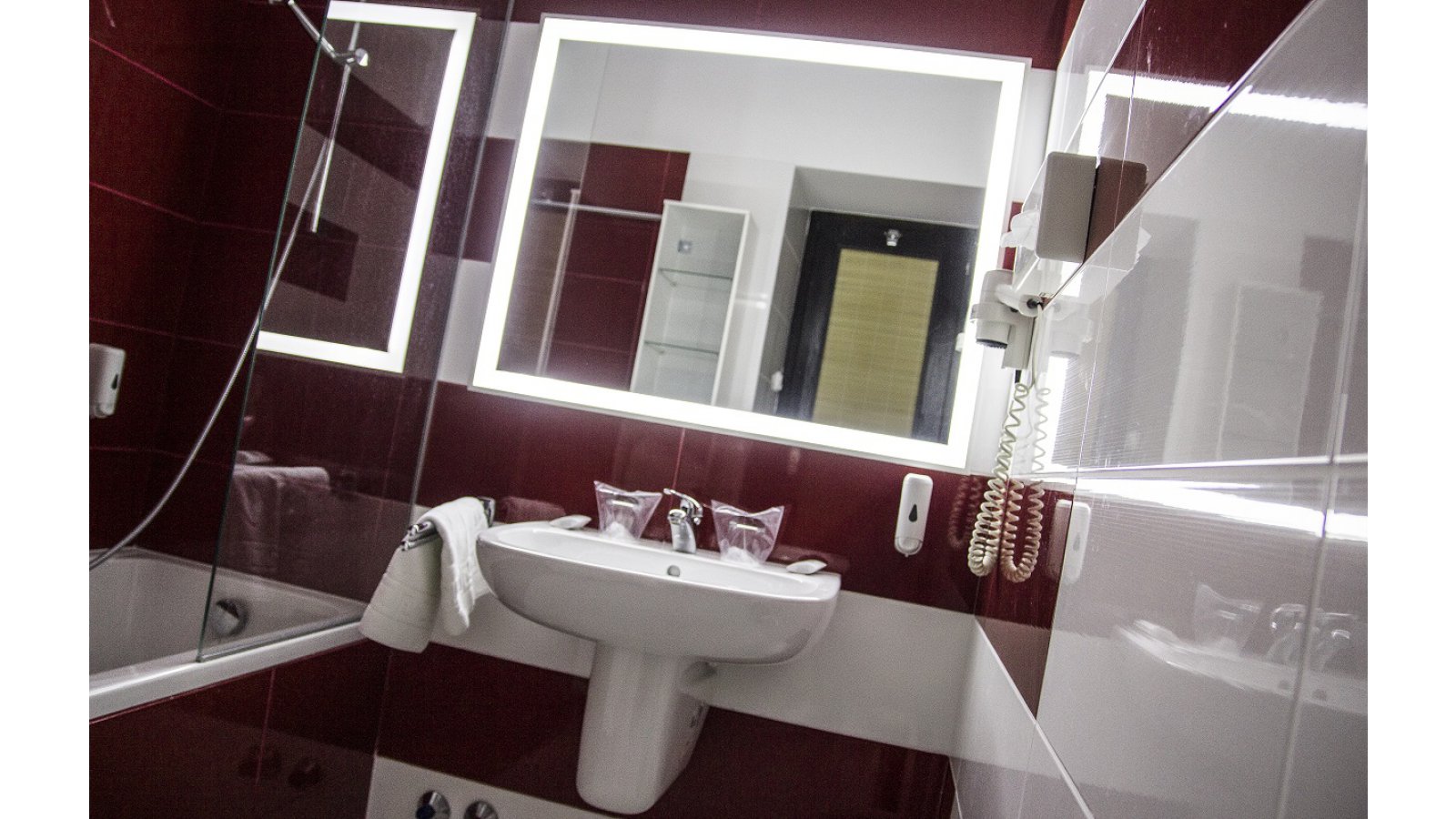 Rubin Wellness & Conference Hotel