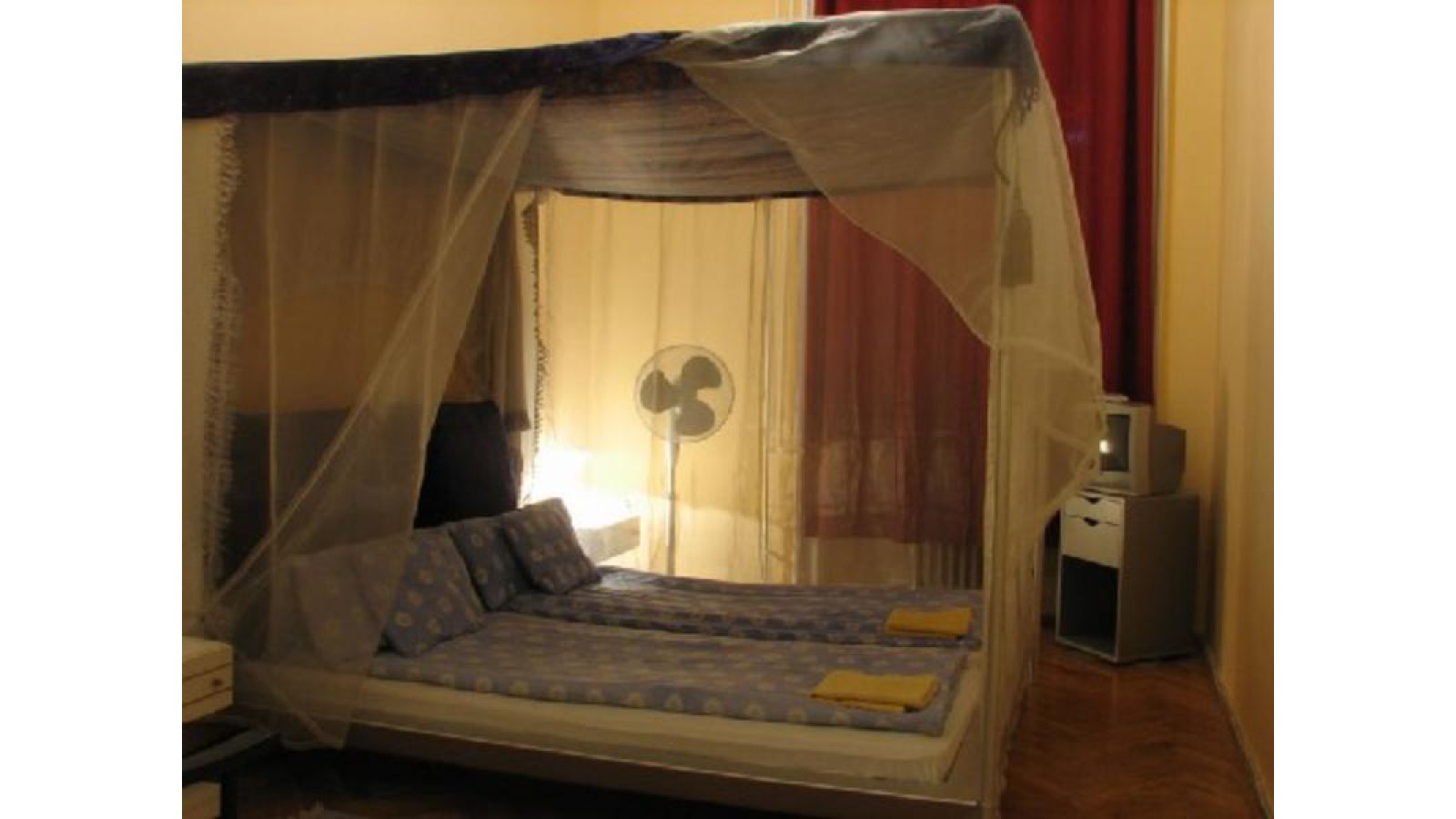 Locomotive Light Hostel