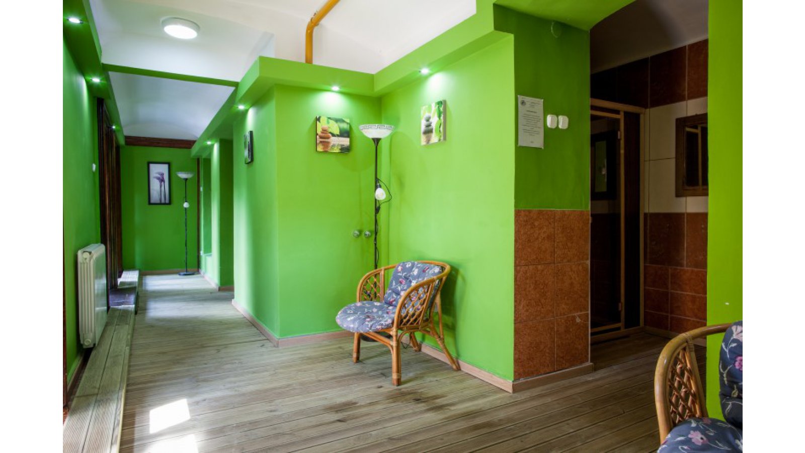 Kőkapu Vadászkastély és Hotel