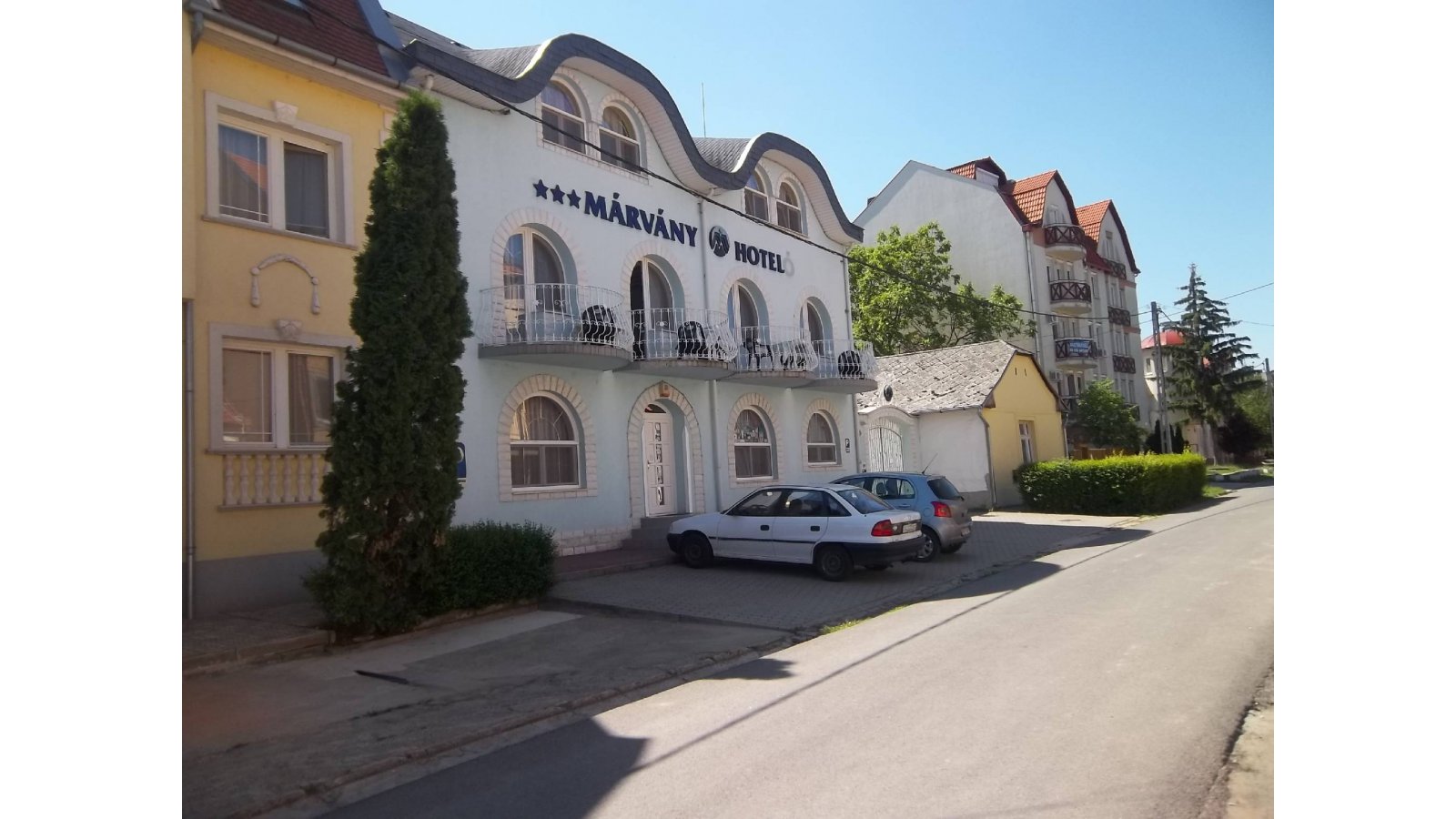 Márvány Hotel