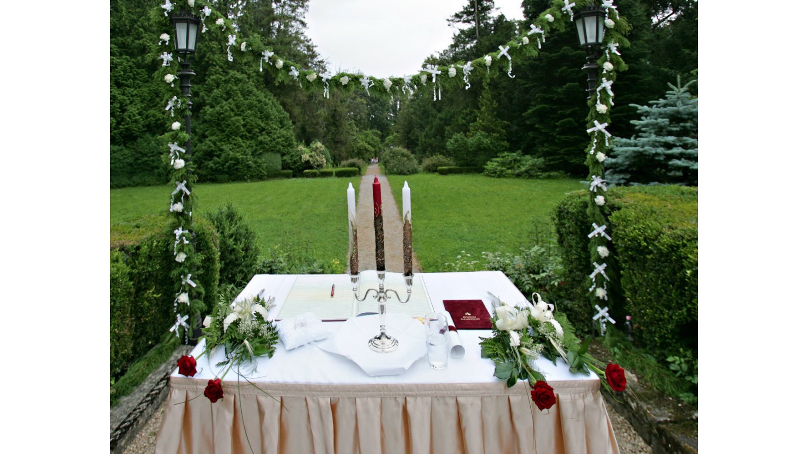 Festetich Kastély és Zsuzsanna Hotel