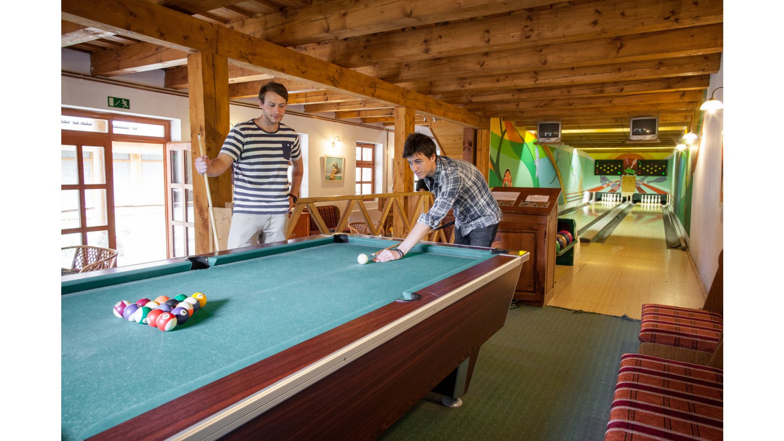 Kőkapu Vadászkastély és Hotel