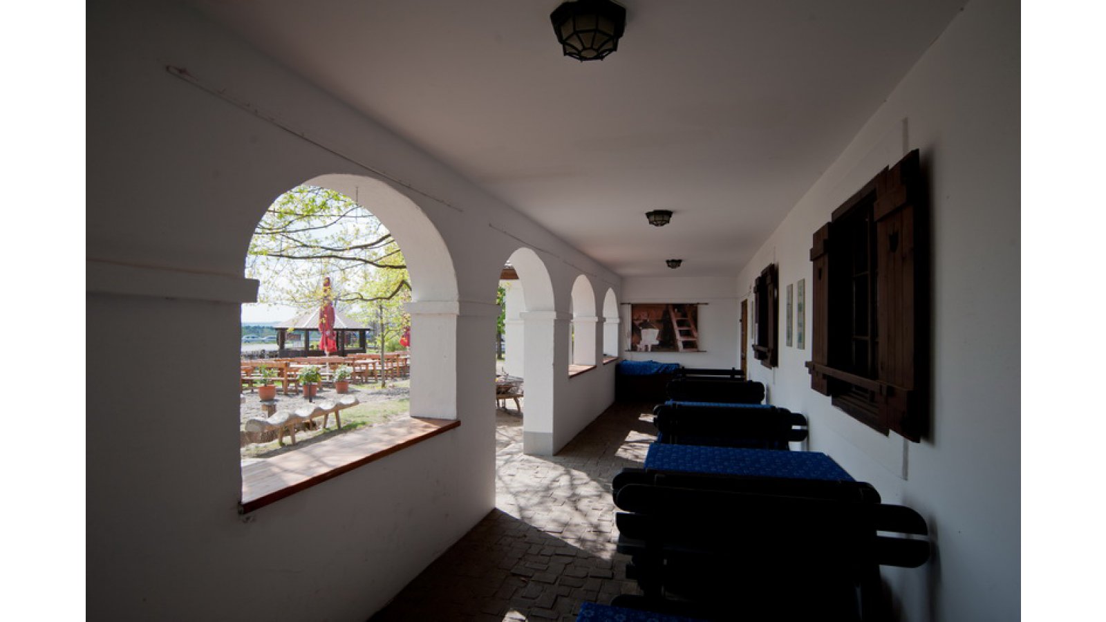 Gastland M1 Hotel, Étterem és Konferenciaközpont