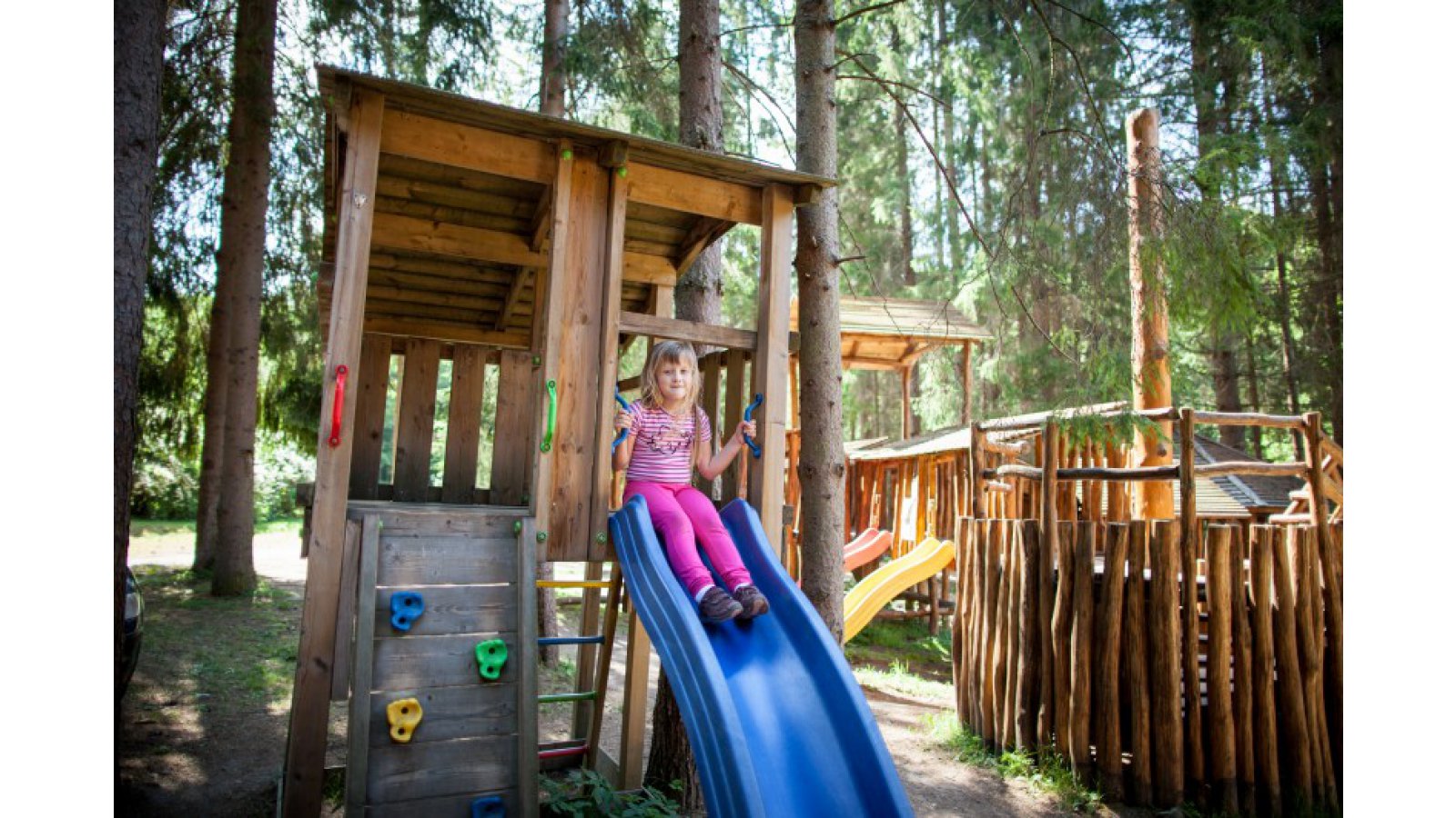 Kőkapu Vadászkastély és Hotel