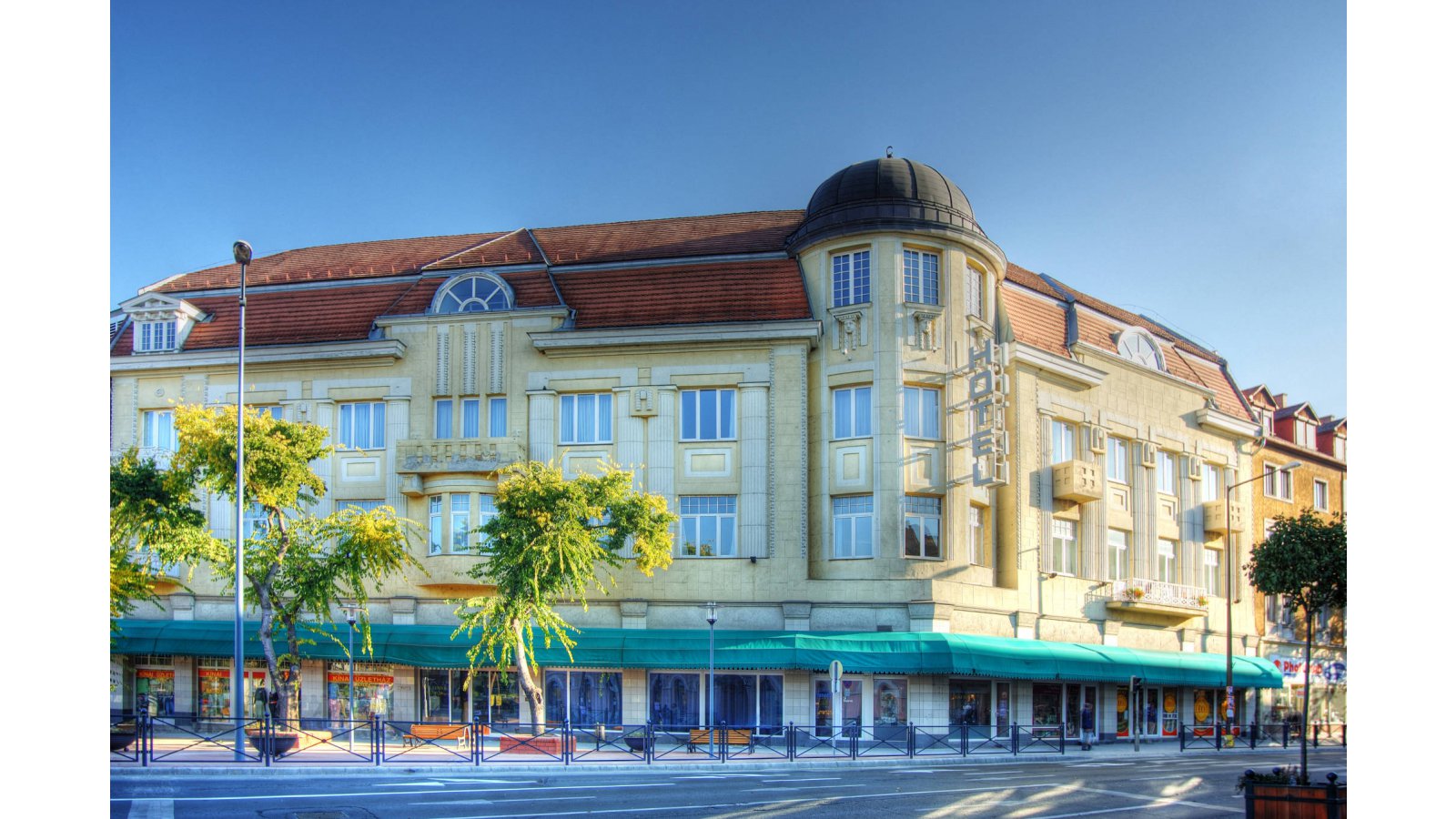 Hotel Centrál