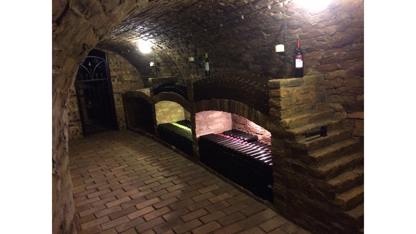 Pincelakat Borház és Szálloda