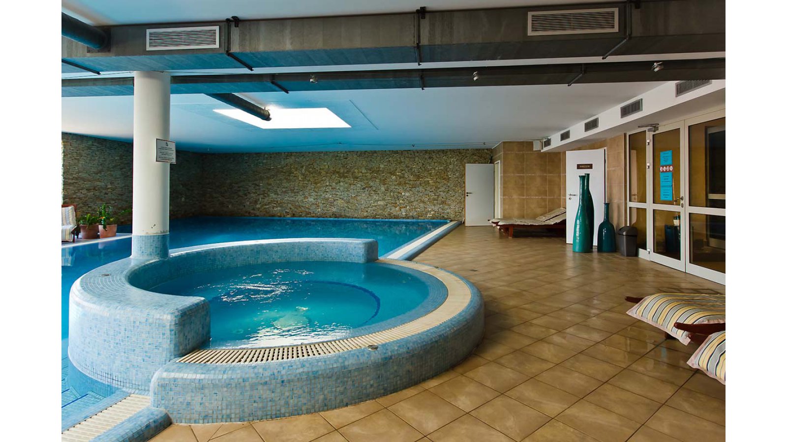 Echo Residence All Suite Hotel