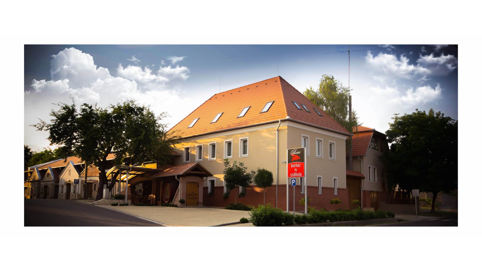 Pincelakat Borház és Szálloda