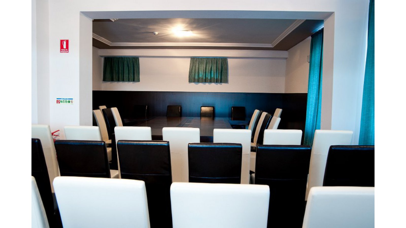 Hotel Experience Wellness és Konferencia Élményszálloda