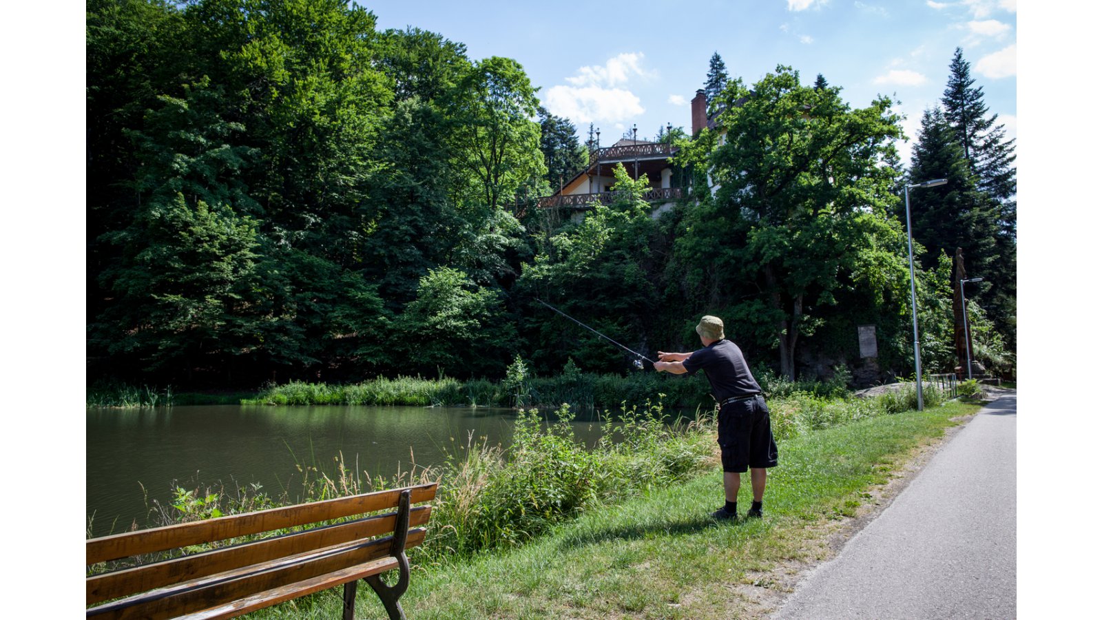 Kőkapu Vadászkastély és Hotel