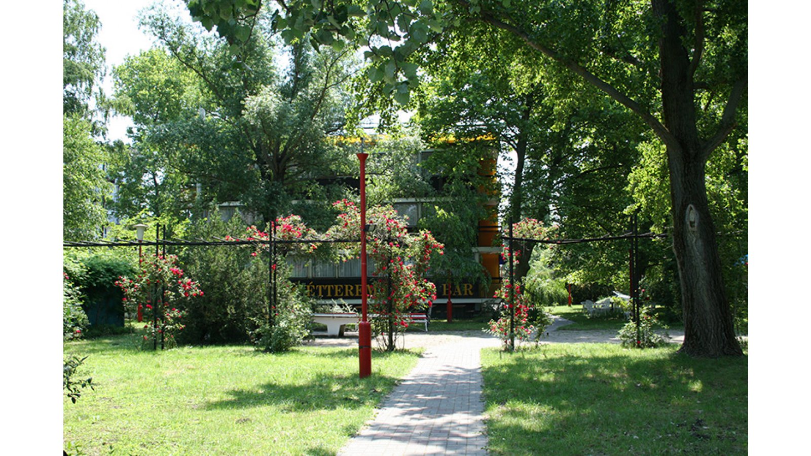 Hotel Radio Inn