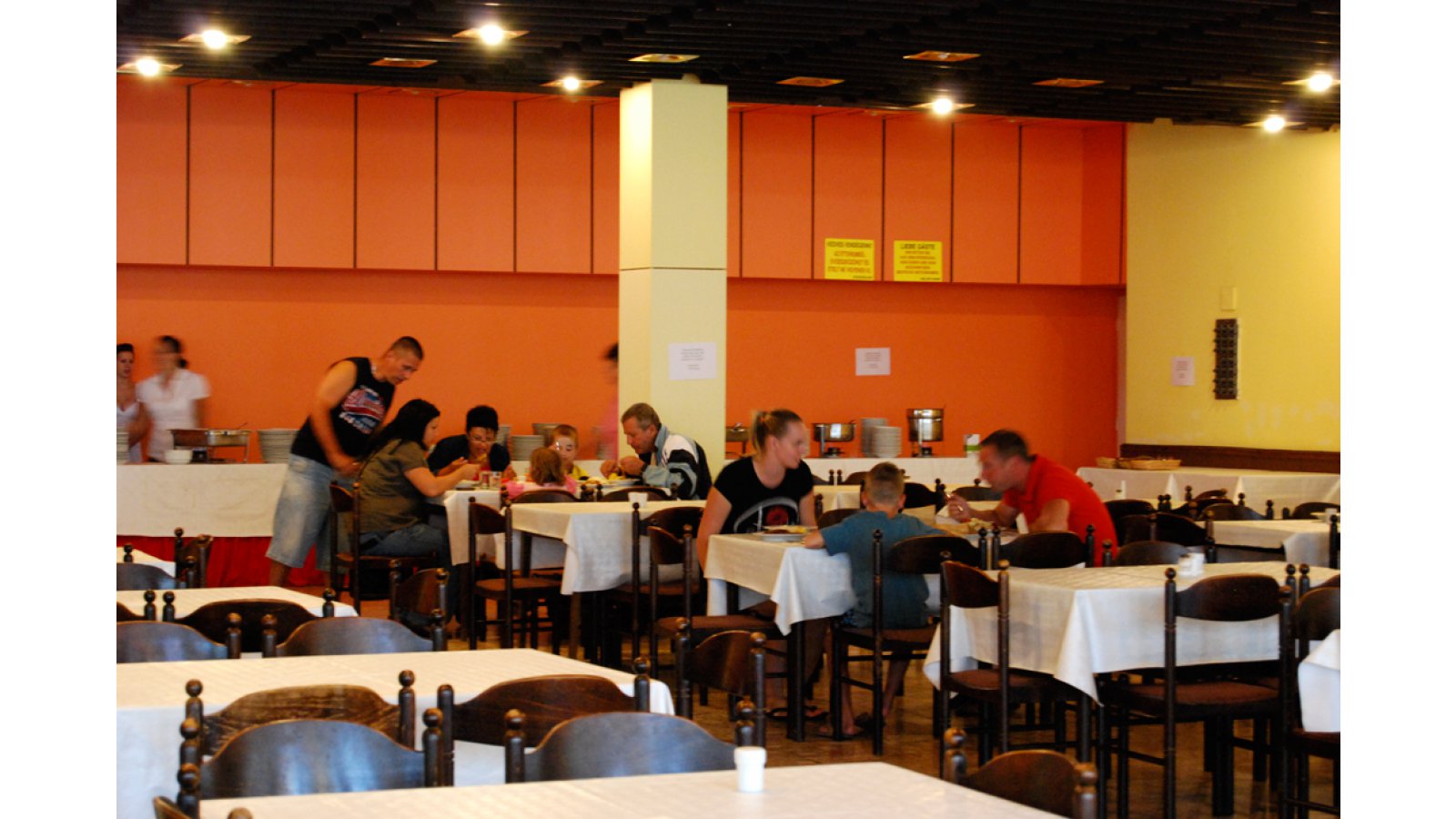Hotel Lelle